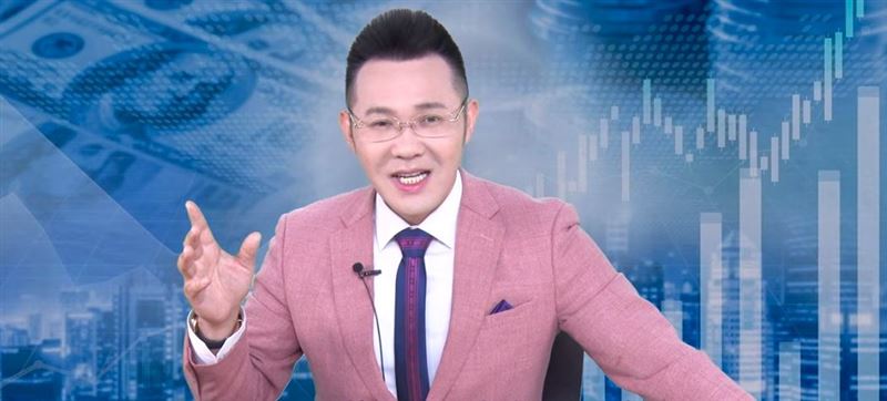摩爾投顧投資長郭哲榮深入解析台韓股市差異,並直言:「大家真的不需要過度緊張,眼前的拉回都是為了下一次飛躍做準備!」(圖/翻攝自YouTube)