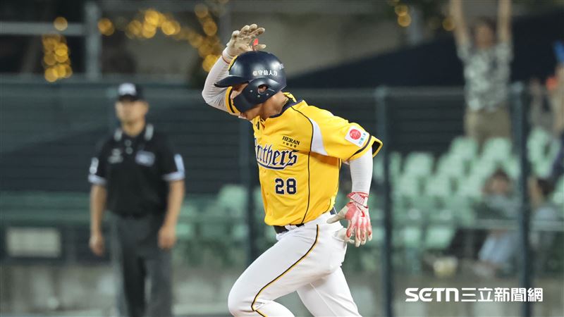 G3神摘球、G4炸首轟　張仁瑋開路兄弟闖TS