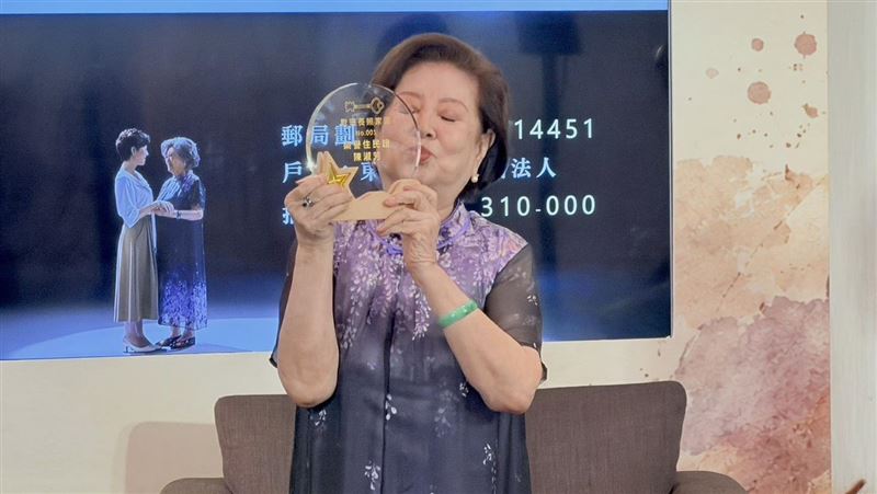 存錢幹嘛？陳淑芳霸氣捐老本