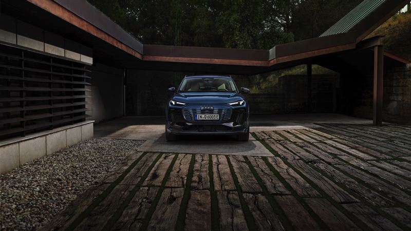 Audi Q6 e-tron能選擇「駕馭未來自由選」。（圖／翻攝Audi網站）