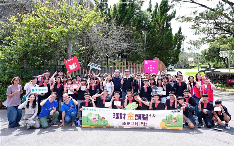 今（2026）年1至9月本國學生遭詐騙案件約占8.6%，刑事局攜手推出防詐課程。（圖／刑事局提供）