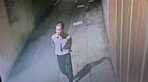 毒蟲尾隨殺人焚屍　網揪4疑點:精神沒問題