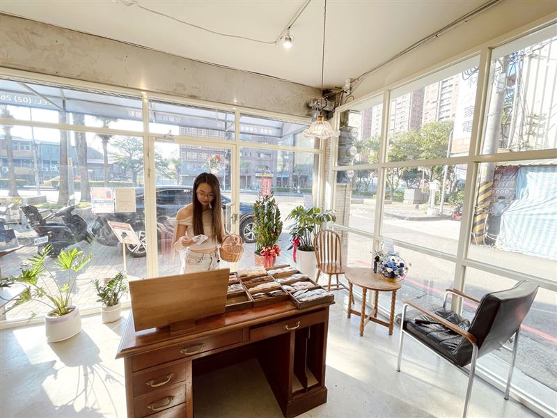 「空服員的手作甜點」插旗淡水,為居民與旅人增添一處歇腳據點,感受淡水獨有的愜意日常。(圖/品牌業者提供)