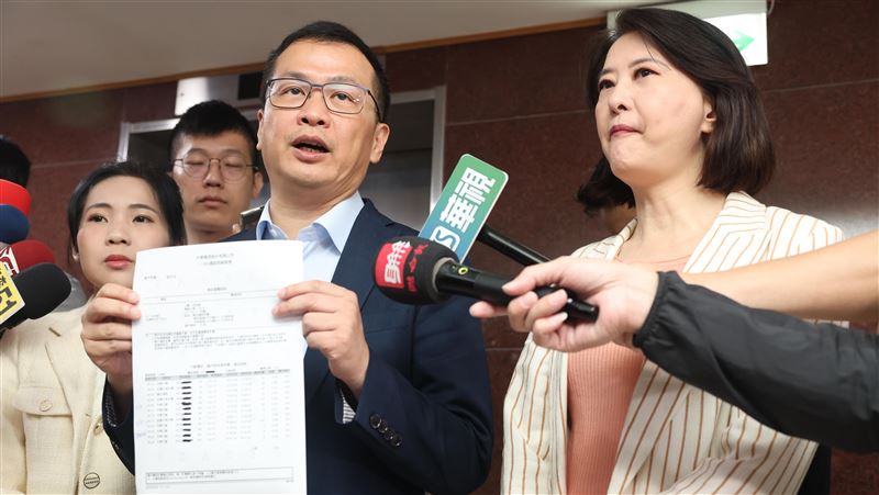 曝蔣萬安身邊「3大惡人」　曹興誠開轟了