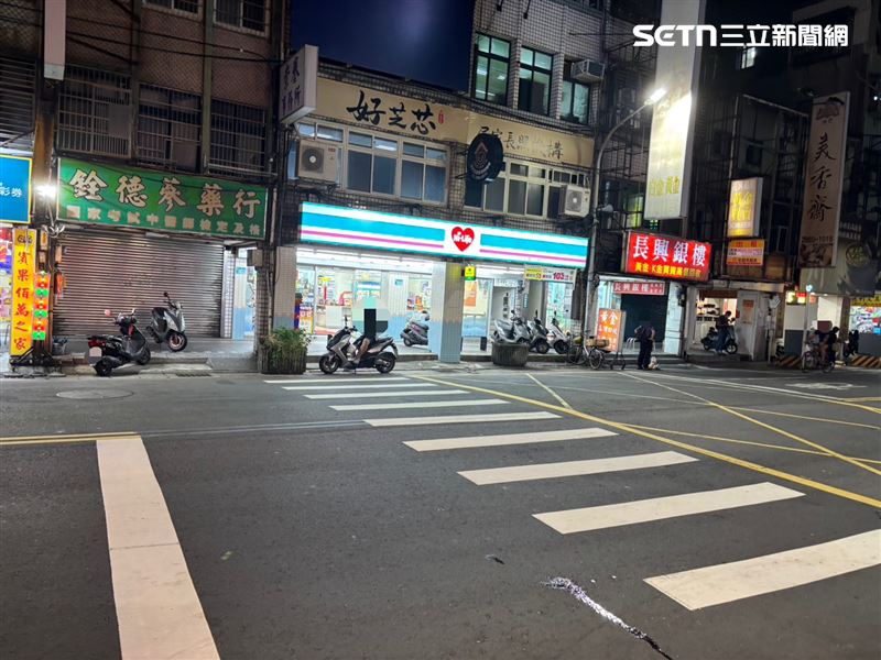 新北三重三民街附近,61歲李男擊車撞飛10歲女童,肇事逃逸後被查緝到案,車禍畫面也曝光。(圖/翻攝畫面)