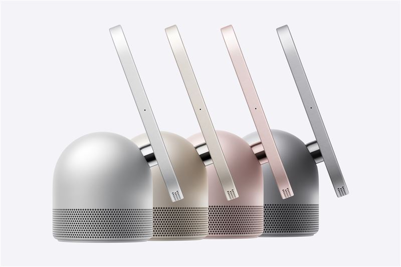 蘋果發表首款搭載 7 吋 Liquid Retina 顯示器的智慧家庭中樞「Apple HomeView」,主打將娛樂、通訊與智慧家庭管理整合於一機。機身採用精緻鋁金屬設計,配備可自由調整傾角的不鏽鋼軸承底座,並結合全新 Apple Intelligence 驅動的 Siri AI,最多可辨識六位家庭成員並提供個人化主畫面與隱私保護。機型售價為 299 美元起,首波於美、英、澳等六國開賣,台灣上市時間目前未定。(圖/蘋果提供)
