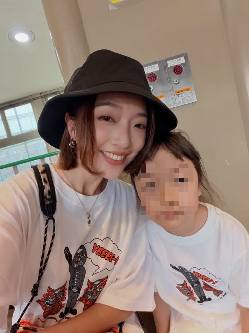 貝童彤發文分享生育看法,坦言雖然當媽後自由時間大幅減少,卻能讓人更清楚看懂內心渴望的事。(圖/翻攝自IG @baytongtong)
