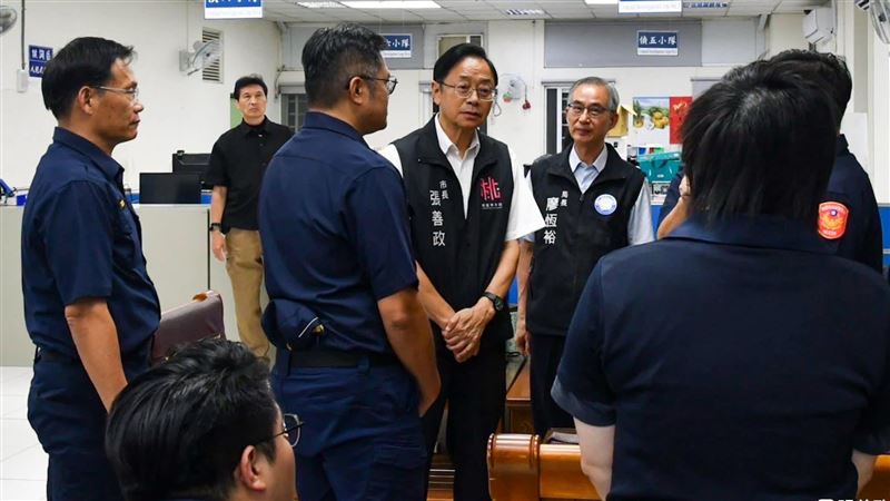 救護員變喪屍狠殺甜美女　張善政說重話