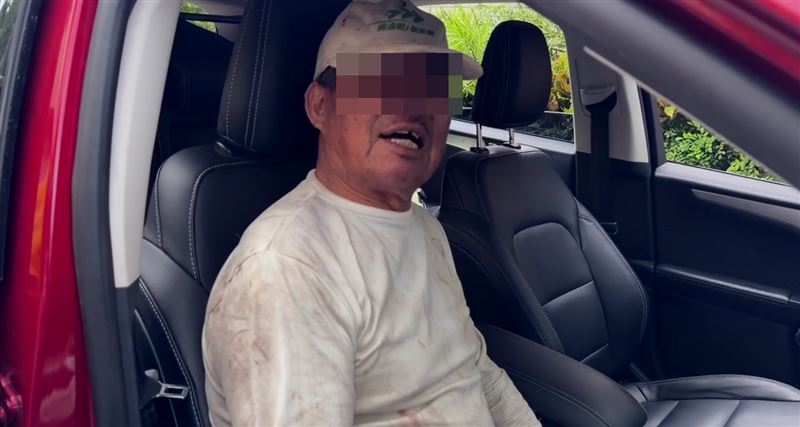 陳男自稱有人叫他進去,後來路被擋住了,一直走不出來。(圖/翻攝畫面)
