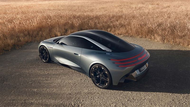 Peugeot RCZ Vision概念車,雙氣泡車頂能看到初代RCZ的輪廓。(圖/翻攝Peugeot網站)