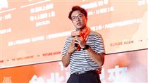 她示警「洋流尚未破圈」嘆：滿滿的年輕人