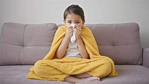 孩子鼻水流不停是感冒？還是過敏？3線索
