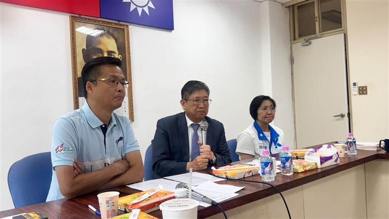 中國國民黨新竹縣黨部主委楊文科13日主持主任會報。(圖/翻攝自國民黨新竹縣黨部臉書)