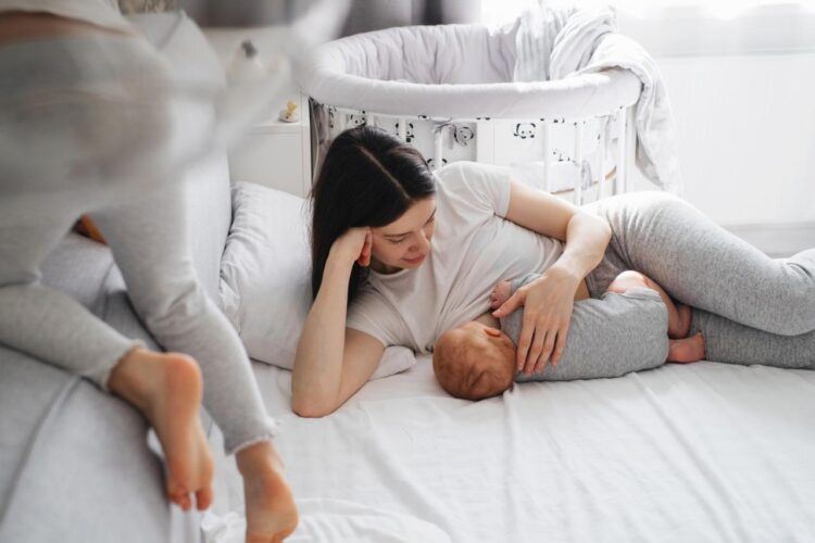產後最怕「石頭奶」變乳腺炎！醫揭乳腺炎「3成因」、治療「3大方針」。（圖／醫健新聞網提供）