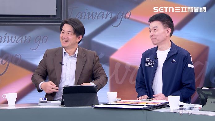 蔣萬安「可愛三連拍」　陳柏惟回1句酸爆