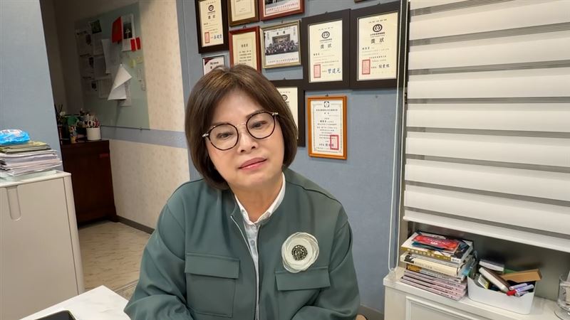 新／批賈永婕穿著不純樸　賴惠員道歉了