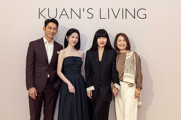 寬庭KUAN’S LIVING最新概念店揭幕，演員溫昇豪、邵雨薇，與微風廣場策略長廖曉喬、寬庭創辦人暨董事長陳寬共同合影。（圖／品牌業者提供）