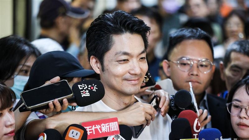 邀蔣離開新手村專訪　他：沈已出城打怪了