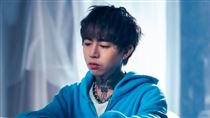 挺沈伯洋演唱被打槍　謝和弦轟金門文化局