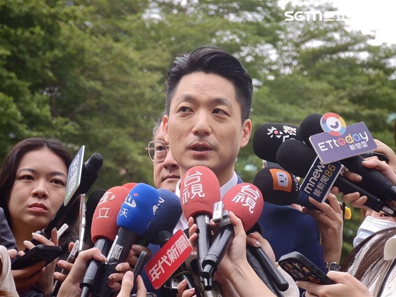 台北市長蔣萬安今（15）日列席行政院會前受訪。（圖／記者盧素梅攝影）