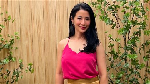 李蒨蓉哭認「花18萬買愛馬仕」：心態偏差