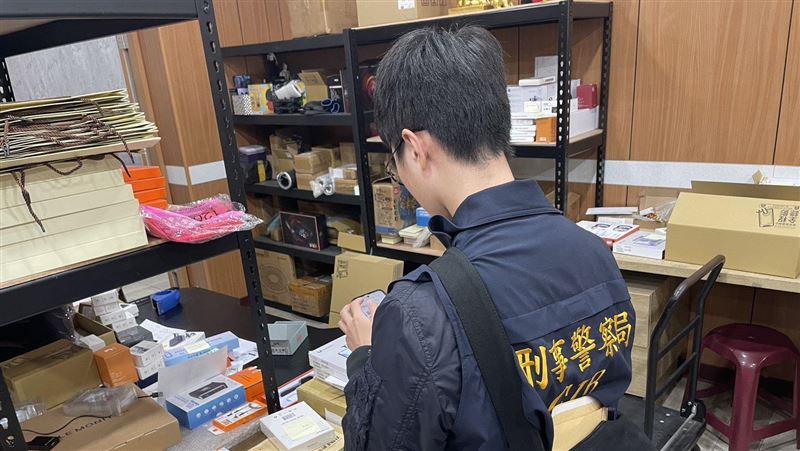 17萬訂閱網紅爆遭逮！爽賣非法機上盒7年