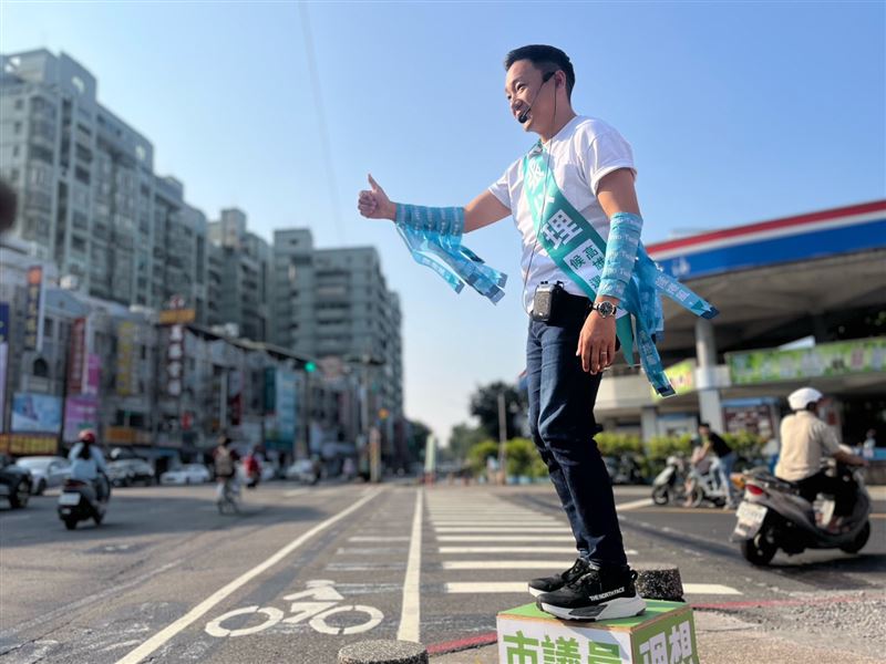 高雄「點子王」創意再出招！張以理長出「隆捲風翅膀」 盼高雄乘風而起、展翅高飛！