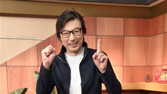 57歲花系列男星跨界變科技CEO!超狂現況曝