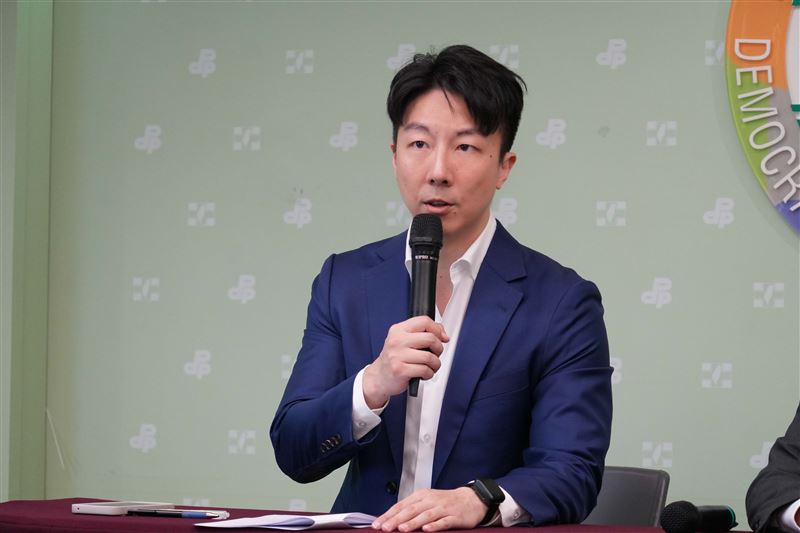 民進黨發言人吳崢(資料圖/民進黨提供)