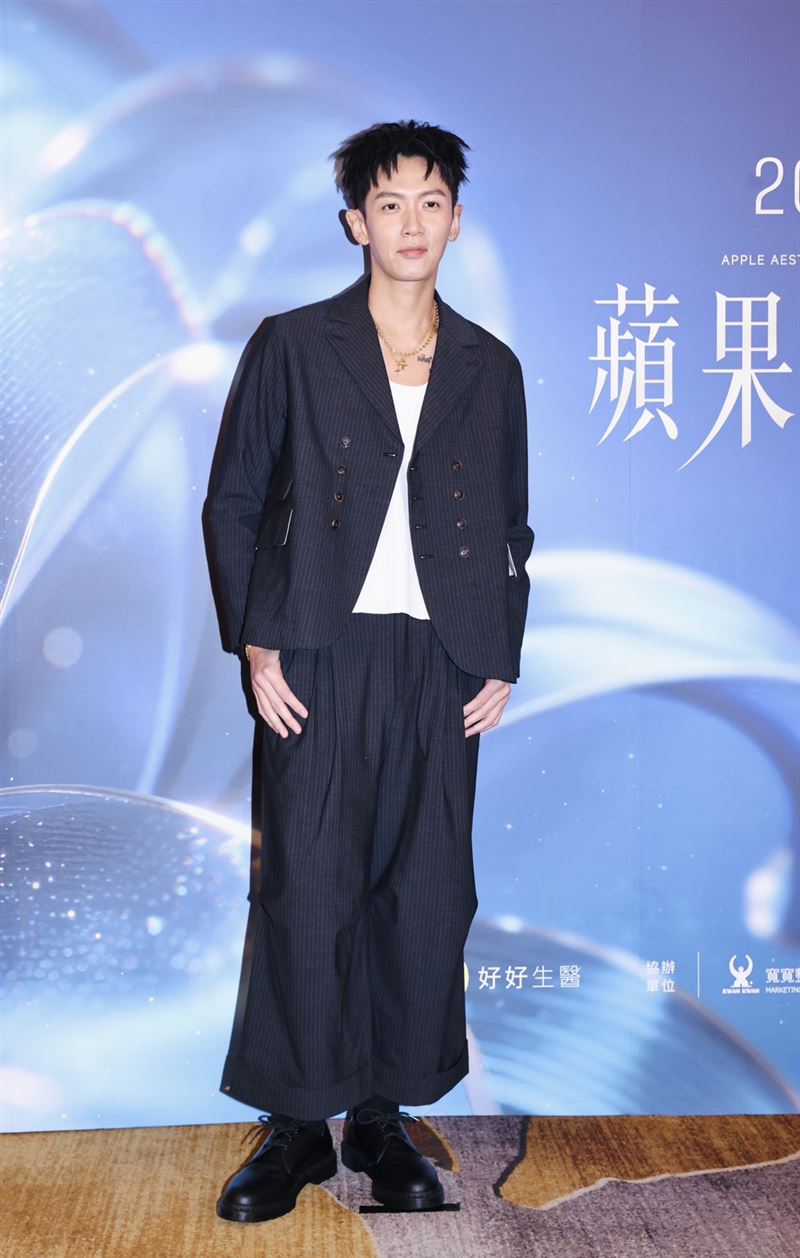 柯震東出席蘋果愛美獎。(圖/記者田俊彥攝影)
