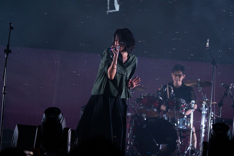 Hello Nico 在秋Out 重新復出，帶來多首創作新曲。（圖／PIPE Live Music提供）