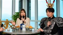 賴惠員噹外套披肩　賈董深夜淚揭52歲苦衷