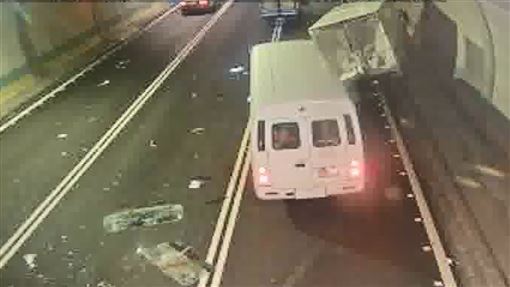 新／國道事故「福德隧道」3車追撞…占2道