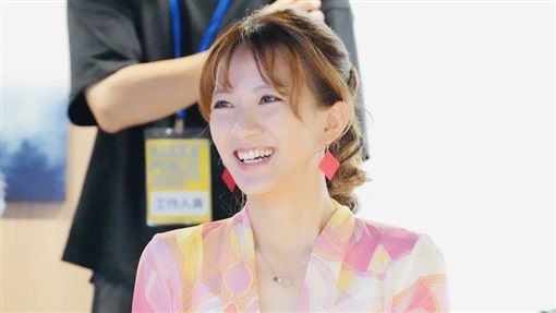 范宸菲產後爆肥16公斤　揭育兒難關痛哭