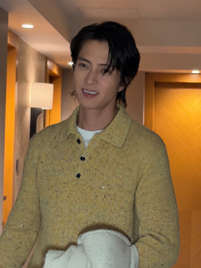 山下智久自掏腰包請粉絲搭郵輪。(圖/翻攝自IG @tomo.y9)