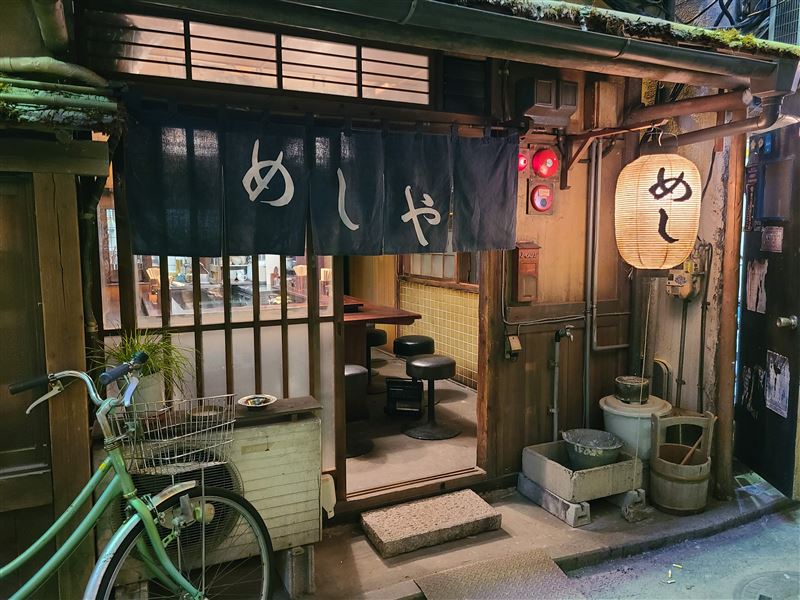 《深夜食堂》布景超逼真。(圖/集集創造娛樂、華視提供)