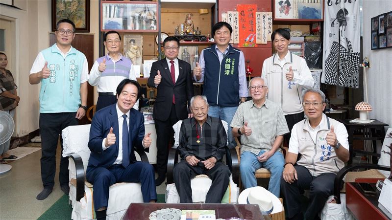 百歲人瑞自曝一身份　賴清德驚呼：厲害！