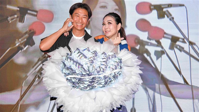 上週才放閃　張秀卿證實「已離婚3年」