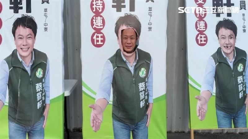 獨／選舉看板遭惡搞　將錯就錯反掀打卡潮