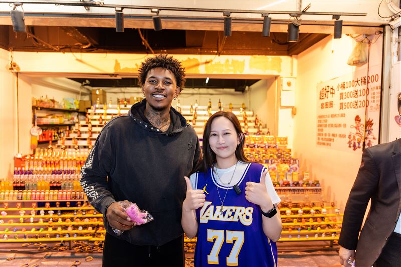 Mavis瑪菲司重磅力邀 NBA球星Nick Young驚喜來台,國際巨星魅力再創話題高峰。(圖/業者提供)