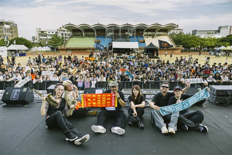 彰化年度音樂盛事「2026潮派鹿港音樂祭」,16日起一連3天於鹿港鎮立體育場熱力登場。(圖/彰化縣府提供)