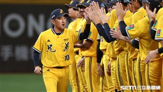 龍「團體戰」攻破勝騎士　平野盼團隊效仿