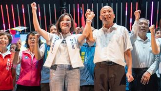 韓柯合體攻小港！近五千人擠爆鳳儀宮