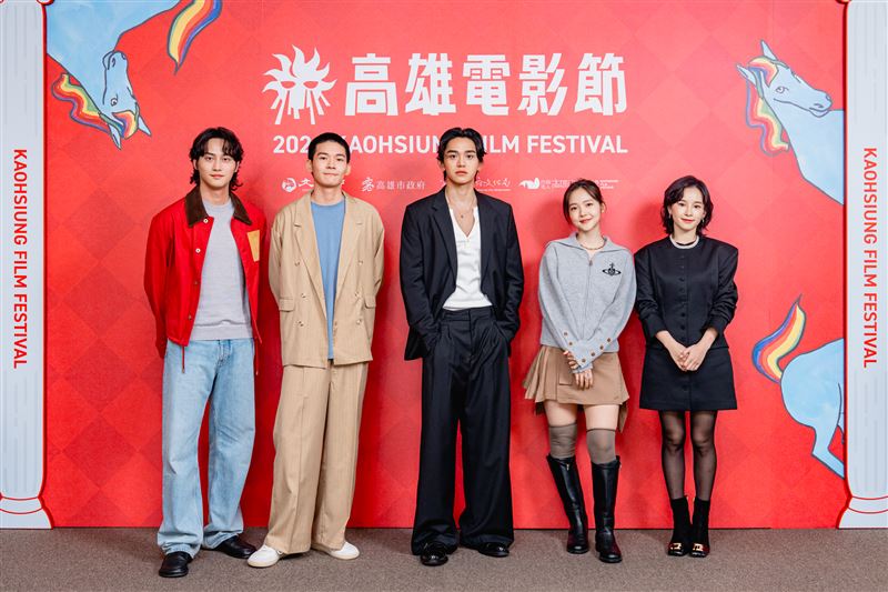 《時候》（左起）演員范少勳、演員黃聖球、演員黃旭熙（Lucas）、演員林廷憶、演員盧以恩。（圖／高雄電影節提供）