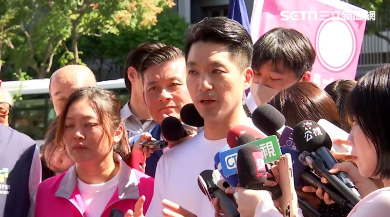 承諾連任後會去園長會議遭炎上,蔣萬安今(18日)受訪急忙澄清,表示不用等他連任,幼教界希望市長出席,自己已指示市府團隊,願意參加下一次的園長會議。(圖/翻攝畫面)