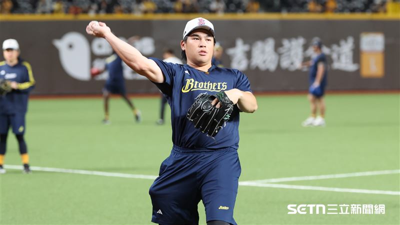 曾頌恩季後賽連缺3戰　平野惠一透露狀況