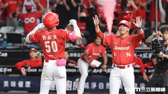 曾聖安炸超前3分砲　味全逆轉兄弟奪2連勝