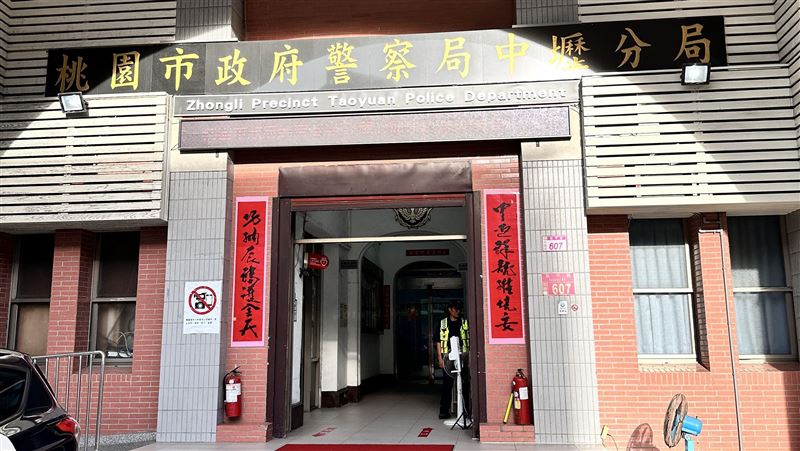 殘忍畫面曝！少年遭輪踹 妹阻擋被恐嚇