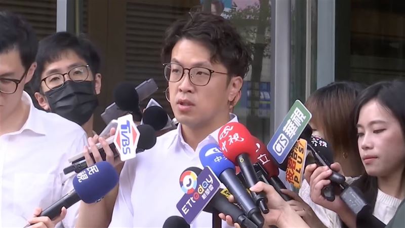 沈富雄喊蔣萬安恐落選　沈伯洋謹慎回應了