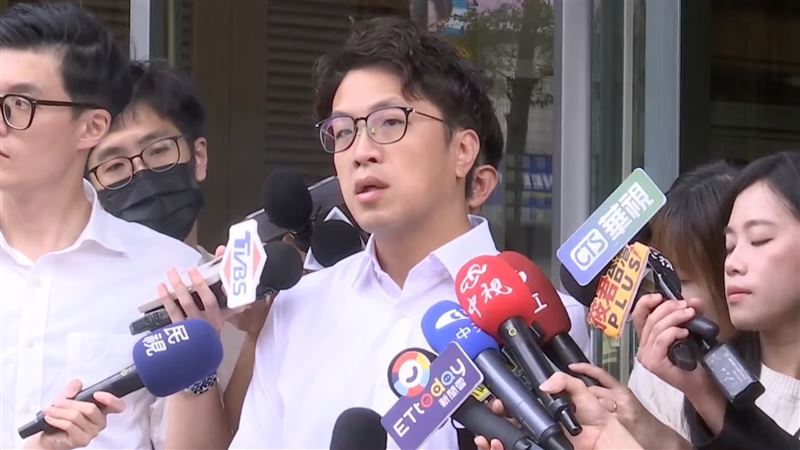 秦慧珠喊辦松機遷移公投　沈伯洋：不適合